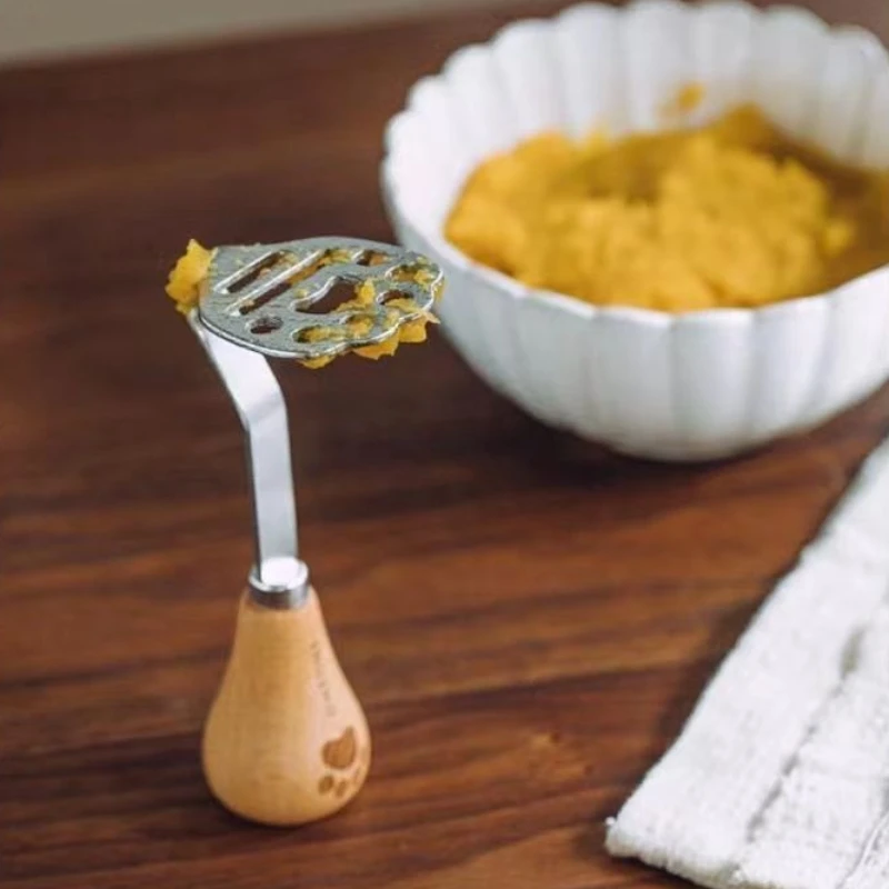 الدب الصغير الطين الصحافة الفو - مراجعة Baby Food Home وسعره